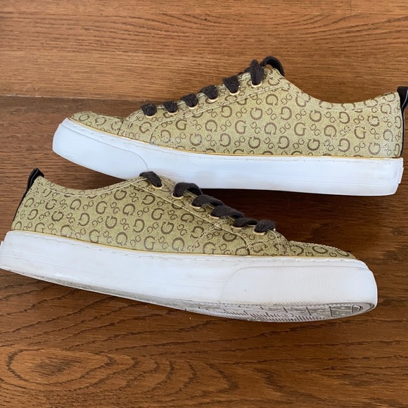 signature Gs sneakers Brown and tan G by GUESS size 9 - Picture 12 of 14